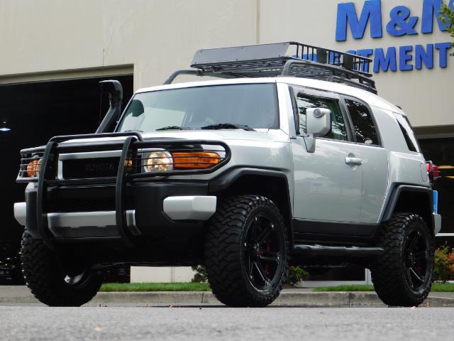 2007 Toyota FJ Cruiser 4WD V6 DIFF LOCK 20 " WHEELS LIFTED   - Photo 1 - Portland, OR 97217