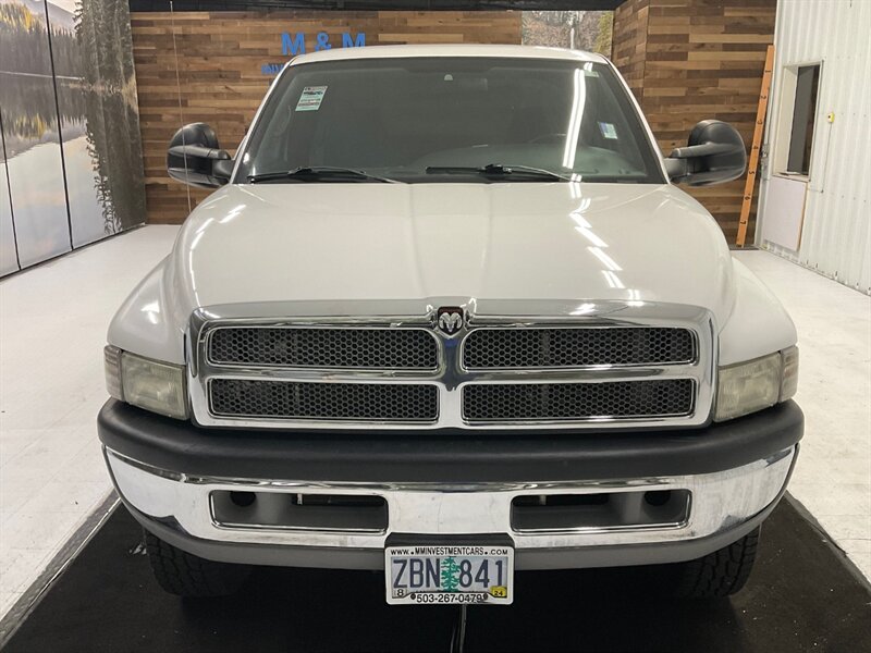 2002 Dodge Ram 2500 SLT Quad Cab 4X4 / 5.9L CUMMINS DIESEL / 6-SPEED  / Local Oregon Truck / RUST FREE - Photo 5 - Gladstone, OR 97027