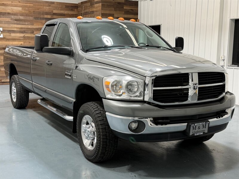 2007 Dodge Ram 2500 SLT 4X4 5.7L V8 HEMI / Long Bed / ZERO RUST / Quad Cab 3/4 TON GAS - Photo 2 - Gladstone, OR 97027