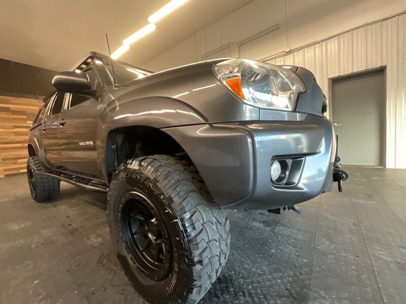 2014 Toyota Tacoma V6 4X4 / TRD OFF RD /LIFTED w/NEW WHEELS TIRES  LOCAL OREGON TRUCK / RUST FREE / NAVI & BACKUP CAMERA / RR DIFF LOCK / WINCH / SHARP  & CLEAN !! - Photo 10 - Gladstone, OR 97027