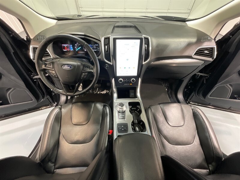 2022 Ford Edge Titanium AWD /Heated & Cooled Seats /Pano Sunroof  / B&O SOUND SYSTEM/ Navigation & Backup Camera / Adaptive Cruise - Photo 22 - Gladstone, OR 97027