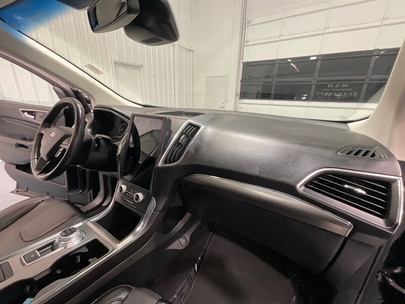 2022 Ford Edge Titanium AWD /Heated & Cooled Seats /Pano Sunroof  / B&O SOUND SYSTEM/ Navigation & Backup Camera / Adaptive Cruise - Photo 42 - Gladstone, OR 97027