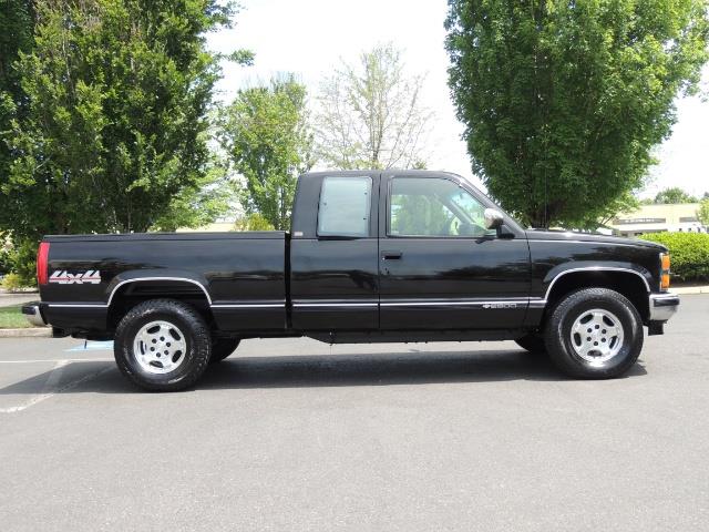 1993 Chevrolet K2500 Silverado 2dr K2500 Silverado   - Photo 3 - Portland, OR 97217