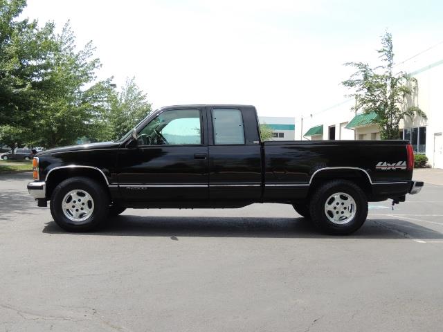 1993 Chevrolet K2500 Silverado 2dr K2500 Silverado   - Photo 4 - Portland, OR 97217