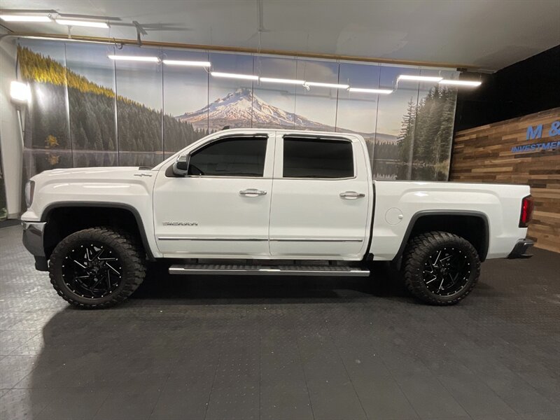 2018 GMC Sierra 1500 SLT Crew Cab 4X4 / L   - Photo 3 - Gladstone, OR 97027