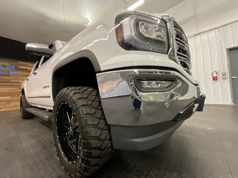 2018 GMC Sierra 1500 SLT Crew Cab 4X4 / L   - Photo 9 - Gladstone, OR 97027