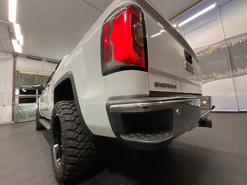 2018 GMC Sierra 1500 SLT Crew Cab 4X4 / L   - Photo 28 - Gladstone, OR 97027