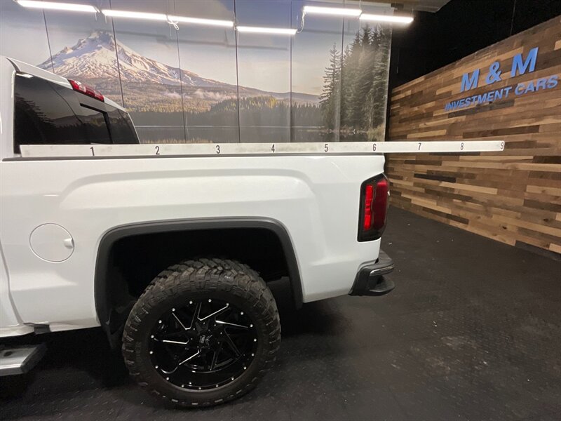 2018 GMC Sierra 1500 SLT Crew Cab 4X4 / L   - Photo 29 - Gladstone, OR 97027