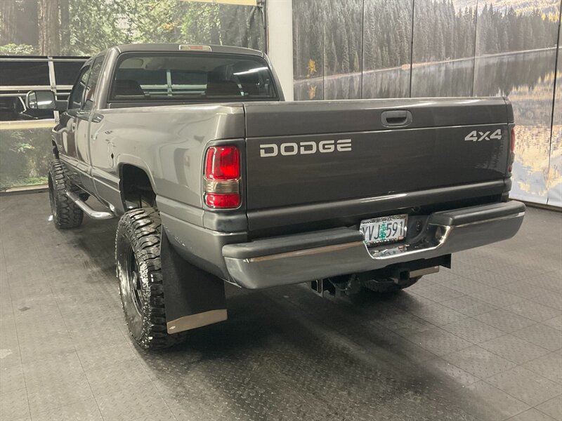 2002 Dodge Ram 2500 Laramie Quad Cab 4X4 / 5.9L CUMMINS DIESEL / LIFT  LIFTED w/ BRAND NEW WHEELS & TIRES / 1-OWNER / 120,000 MILES - Photo 7 - Gladstone, OR 97027