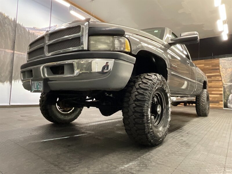 2002 Dodge Ram 2500 Laramie Quad Cab 4X4 / 5.9L CUMMINS DIESEL / LIFT  LIFTED w/ BRAND NEW WHEELS & TIRES / 1-OWNER / 120,000 MILES - Photo 10 - Gladstone, OR 97027