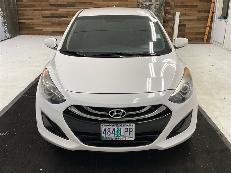 2014 Hyundai Elantra GT Hatchback 4Dr / 2.0L 4Cyl / 6-SPEED MANUAL  / Sport Suspension / Style Package / LOCAL CAR / BRAND NEW TIRES / 112,000 MILES - Photo 5 - Gladstone, OR 97027