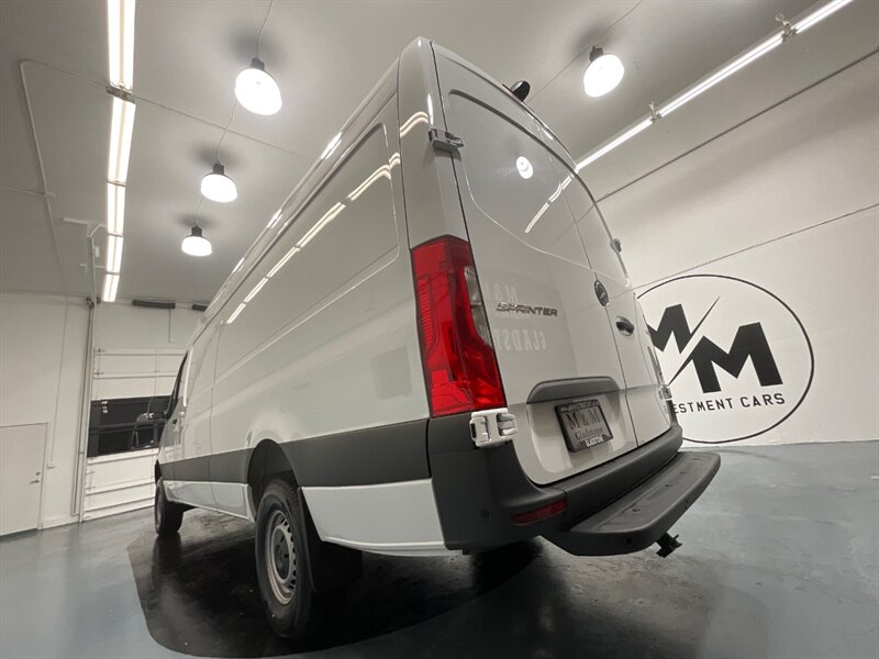 2022 Mercedes-Benz Sprinter 2500 CARGO VAN 4X4 /V6 DIESEL / HIGHROOF 170 " WB  / ONLY 168 MILES - Photo 48 - Gladstone, OR 97027