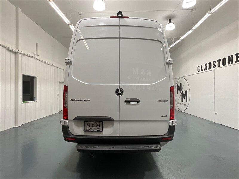 2022 Mercedes-Benz Sprinter 2500 CARGO VAN 4X4 /V6 DIESEL / HIGHROOF 170 " WB  / ONLY 168 MILES - Photo 7 - Gladstone, OR 97027