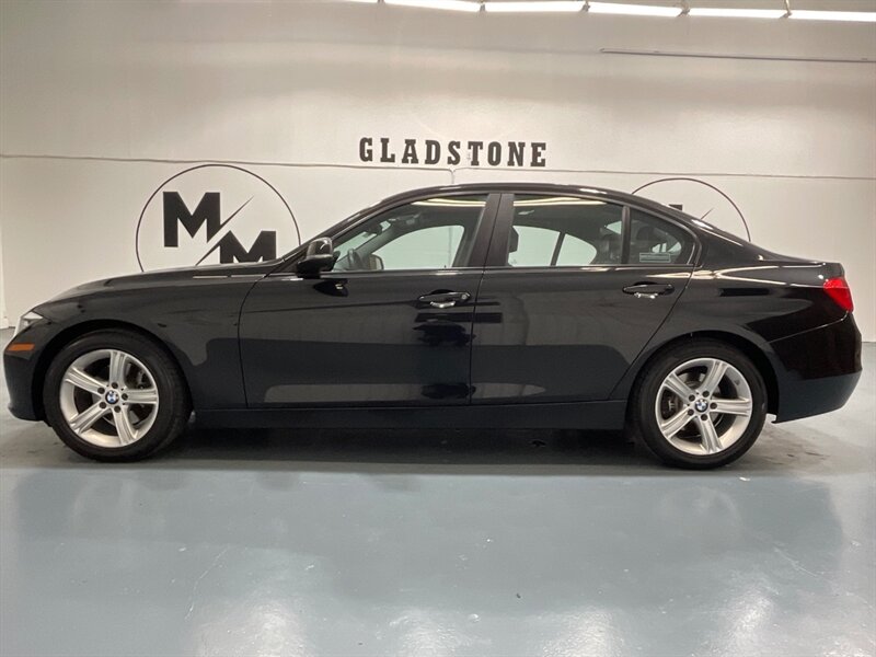 2013 BMW 328i xDrive AWD / Leather / Navigation /Backup Cam  / LOCAL OREGON CAR / Heated Leather Seats / Great Service History - Photo 3 - Gladstone, OR 97027