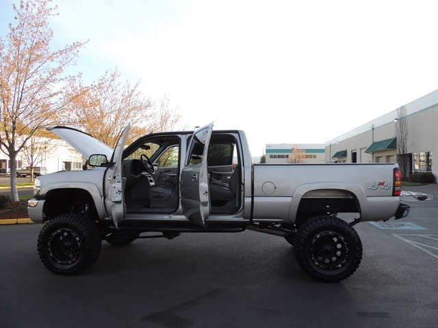 2005 GMC Sierra 2500 SLT/ 4X4 / DURAMAX DIESEL / LIFTED LIFTED   - Photo 26 - Portland, OR 97217