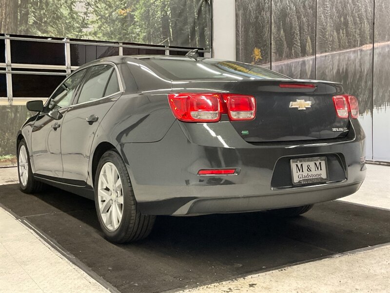 2015 Chevrolet Malibu LT Sedan 4Dr  / 2.5L 4Cyl / ONLY 85,000 Miles  / Excel Cond - Photo 7 - Gladstone, OR 97027