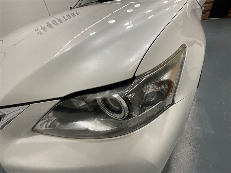 2013 Lexus CT 200h Hatchback Hybrid /Leather Heated seats /Backup Cam / Great service history at Lexus of portland - Photo 26 - Gladstone, OR 97027