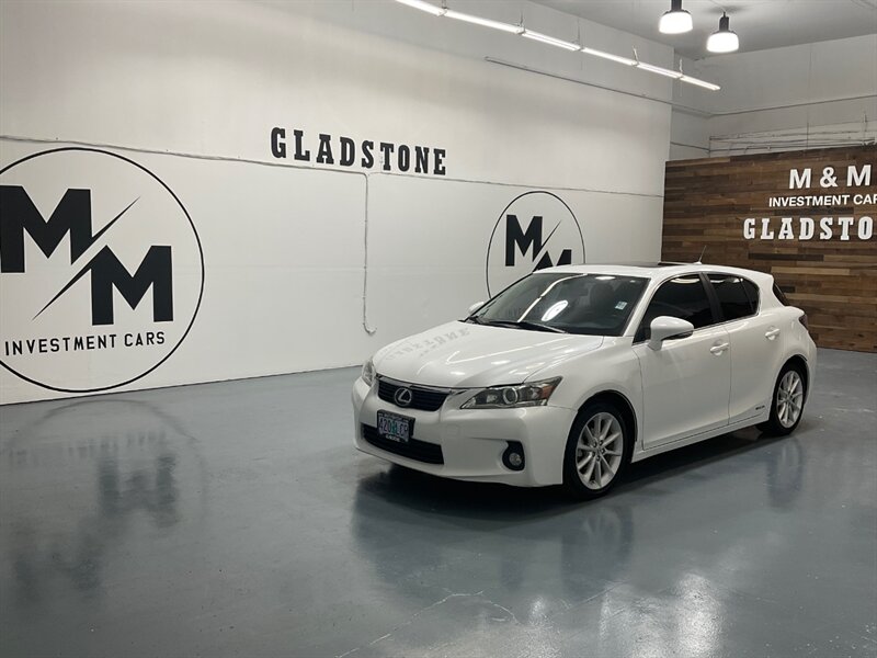 2013 Lexus CT 200h Hatchback Hybrid /Leather Heated seats /Backup Cam / Great service history at Lexus of portland - Photo 53 - Gladstone, OR 97027
