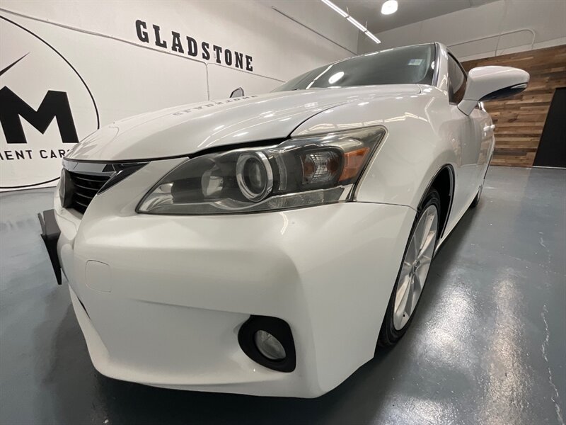 2013 Lexus CT 200h Hatchback Hybrid /Leather Heated seats /Backup Cam / Great service history at Lexus of portland - Photo 51 - Gladstone, OR 97027