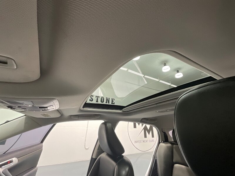 2013 Lexus CT 200h Hatchback Hybrid /Leather Heated seats /Backup Cam / Great service history at Lexus of portland - Photo 18 - Gladstone, OR 97027