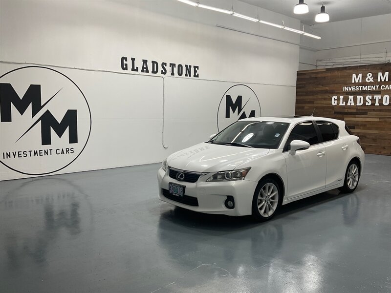 2013 Lexus CT 200h Hatchback Hybrid /Leather Heated seats /Backup Cam / Great service history at Lexus of portland - Photo 25 - Gladstone, OR 97027