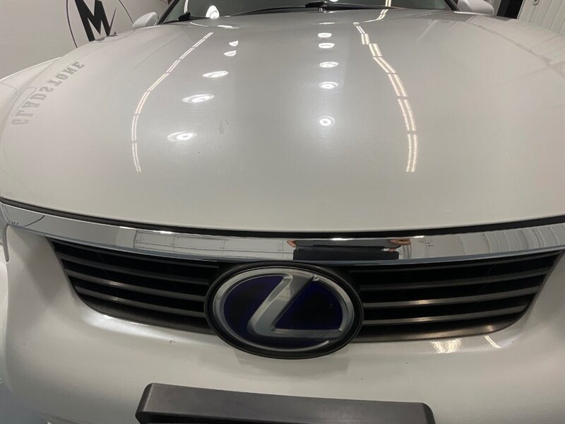 2013 Lexus CT 200h Hatchback Hybrid /Leather Heated seats /Backup Cam / Great service history at Lexus of portland - Photo 30 - Gladstone, OR 97027