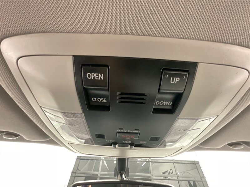 2013 Lexus CT 200h Hatchback Hybrid /Leather Heated seats /Backup Cam / Great service history at Lexus of portland - Photo 21 - Gladstone, OR 97027