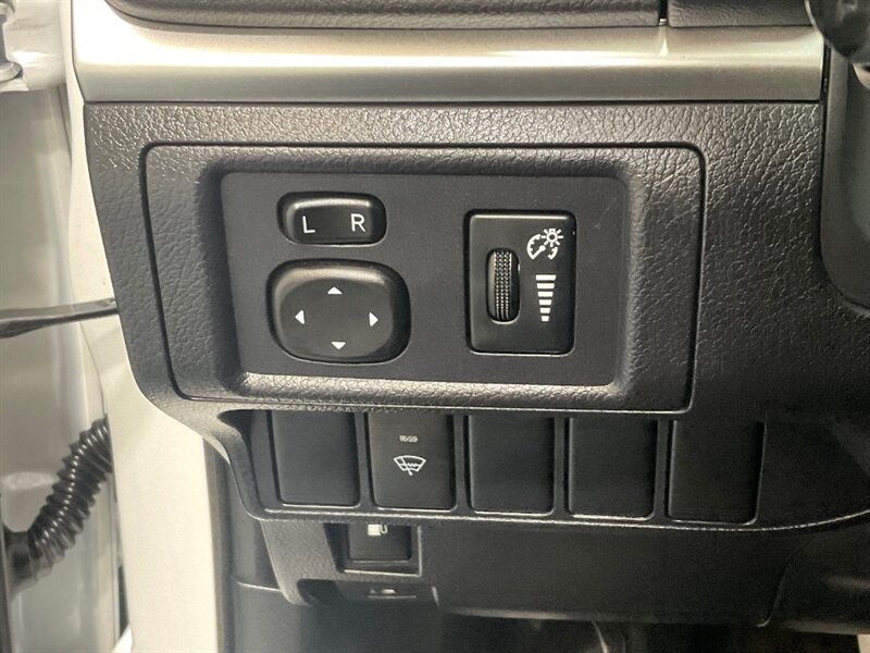 2013 Lexus CT 200h Hatchback Hybrid /Leather Heated seats /Backup Cam / Great service history at Lexus of portland - Photo 22 - Gladstone, OR 97027