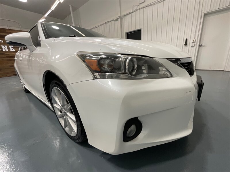 2013 Lexus CT 200h Hatchback Hybrid /Leather Heated seats /Backup Cam / Great service history at Lexus of portland - Photo 48 - Gladstone, OR 97027