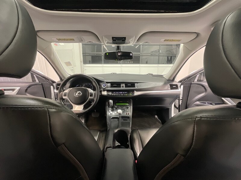 2013 Lexus CT 200h Hatchback Hybrid /Leather Heated seats /Backup Cam / Great service history at Lexus of portland - Photo 34 - Gladstone, OR 97027