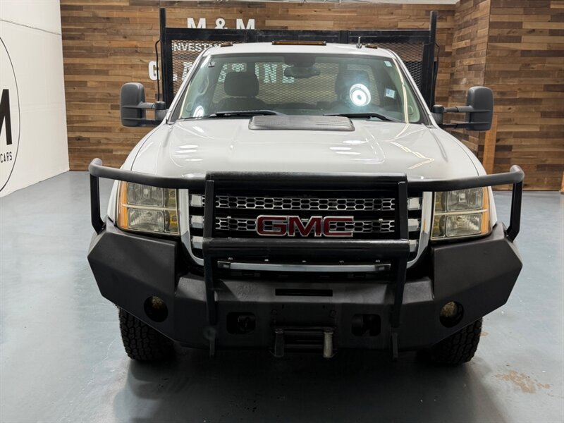 2013 GMC Sierra 3500 3500HD SLE 4X4 / 6.6L DURAMAX DIESEL /DUALLY /FLAT BED /REGULAR CAB / LOCAL w. ZERO RUST - Photo 5 - Gladstone, OR 97027
