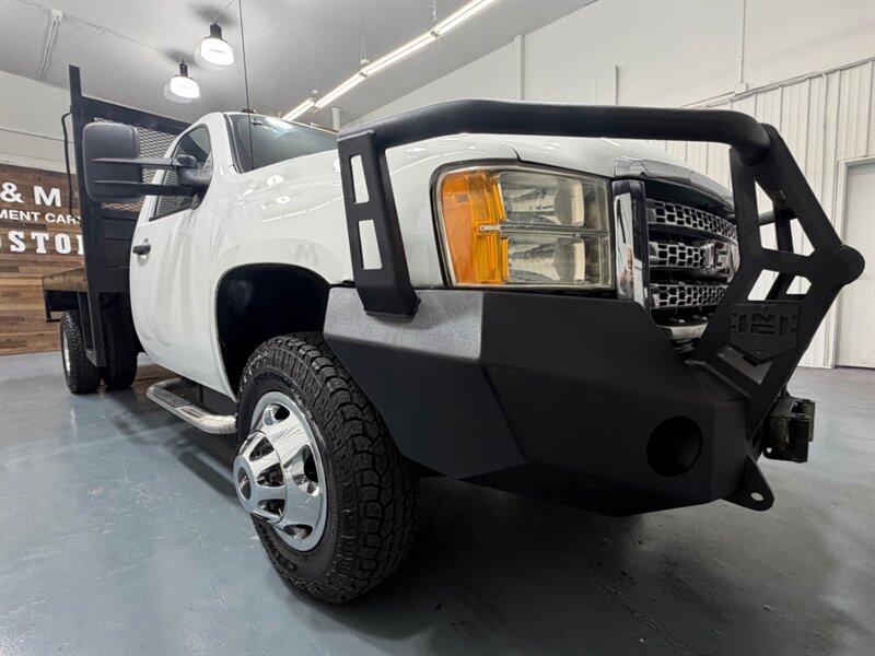 2013 GMC Sierra 3500 3500HD SLE 4X4 / 6.6L DURAMAX DIESEL /DUALLY /FLAT BED /REGULAR CAB / LOCAL w. ZERO RUST - Photo 48 - Gladstone, OR 97027