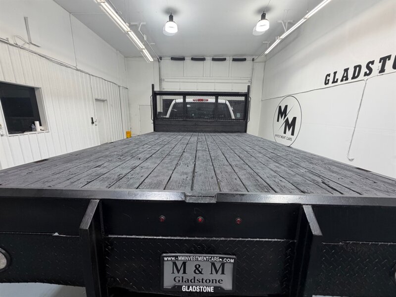 2013 GMC Sierra 3500 3500HD SLE 4X4 / 6.6L DURAMAX DIESEL /DUALLY /FLAT BED /REGULAR CAB / LOCAL w. ZERO RUST - Photo 10 - Gladstone, OR 97027