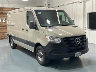 2023 Mercedes-Benz Sprinter 1500 Cargo Van /2.0L 4Cyl Turbo GAS / 5,000 MILES  / 1-OWNER / Backup Camera /