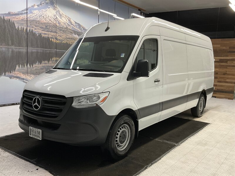 2021 Mercedes-Benz Sprinter 2500 CARGO VAN / HIGHROOF EXTENDED / 13K MILES  / Backup Camera / 13K Miles - Photo 25 - Gladstone, OR 97027