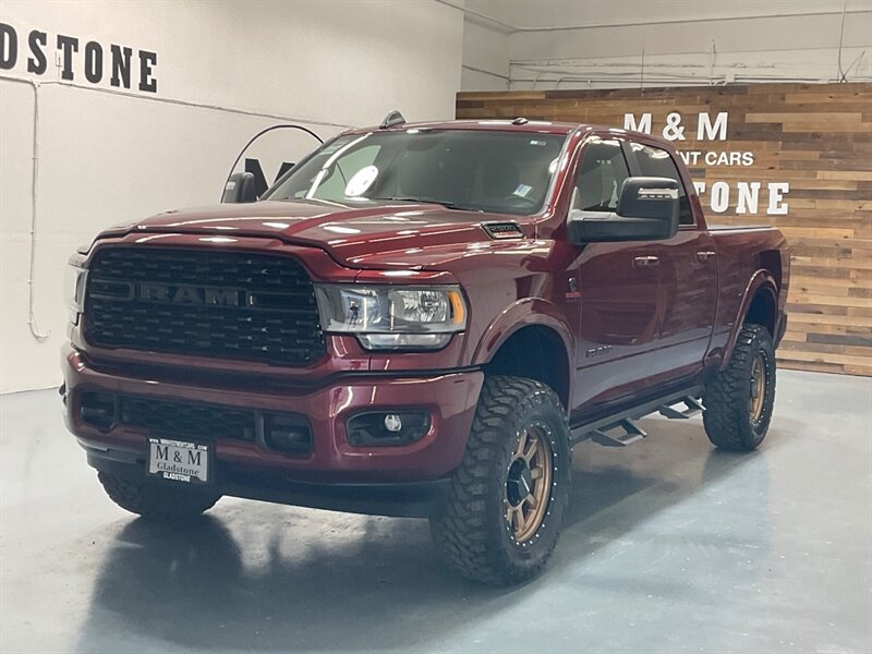 2024 RAM 2500 Big Horn Crew Cab 4X4 / 6.7L DIESEL / 7,000 MILES  / 1-OWNER LOCAL / LIFTED w. 35inc M/T TIRES & 20inc VISION Wheels - Photo 1 - Gladstone, OR 97027