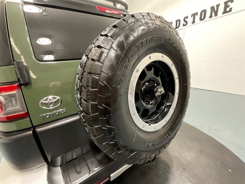 2013 Toyota FJ Cruiser TRD OFF RD 4X4 / V6 / CRAWL CONTROL / RUST FREE  / Backup Camera - Photo 38 - Gladstone, OR 97027