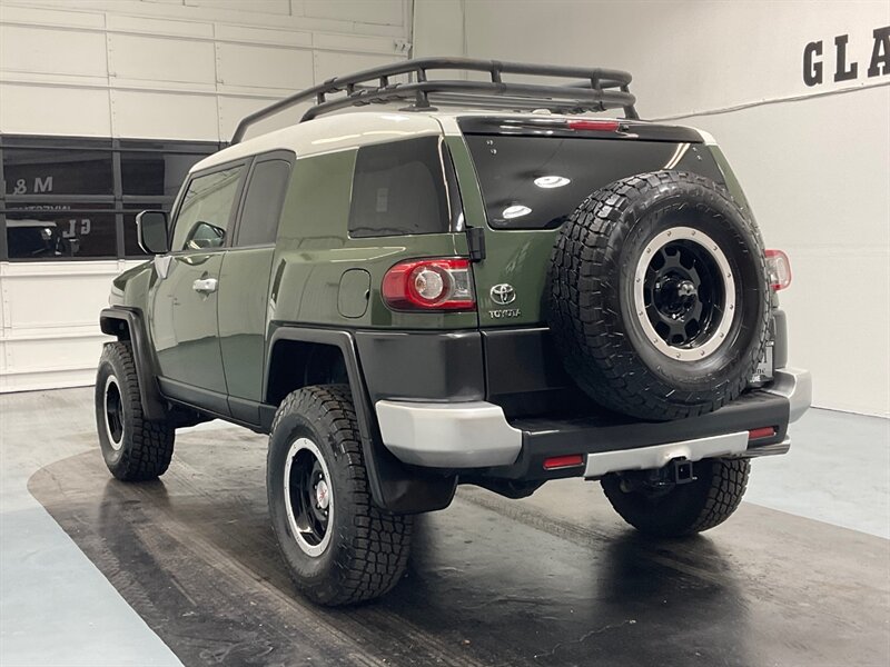 2013 Toyota FJ Cruiser TRD OFF RD 4X4 / V6 / CRAWL CONTROL / RUST FREE  / Backup Camera - Photo 9 - Gladstone, OR 97027