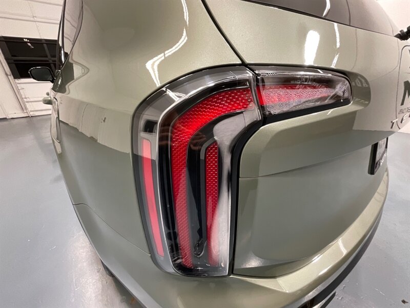 2024 Kia Telluride SX X-Line / AWD / 1-OWNER / LOCAL / ONLY 14K MILES  / SUNROOF / LEATHER HEATED SEATS  / BACKUP CAM - Photo 30 - Gladstone, OR 97027