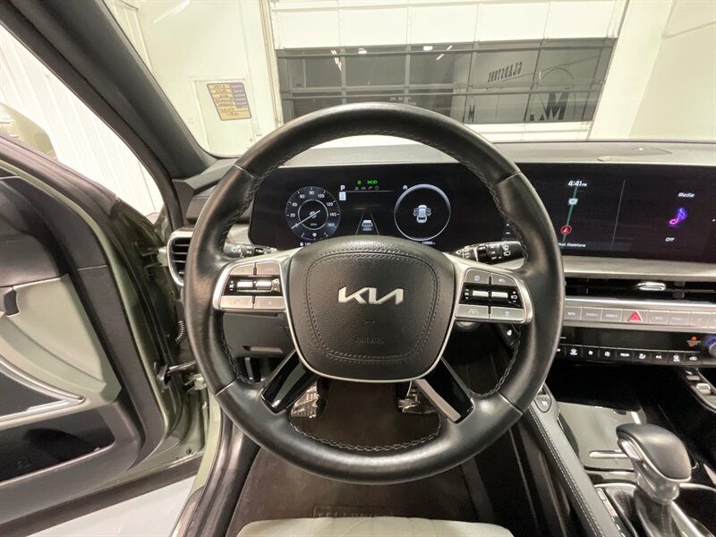 2024 Kia Telluride SX X-Line / AWD / 1-OWNER / LOCAL / ONLY 14K MILES  / SUNROOF / LEATHER HEATED SEATS  / BACKUP CAM - Photo 42 - Gladstone, OR 97027
