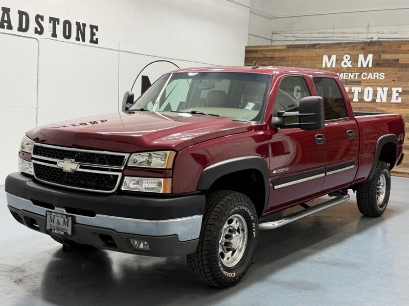 2006 Chevrolet Silverado 2500 LT CREW CAB 4x4 / 6.0L / LEATHER / SUNROOF / 119K / LOCAL TRUCK - Photo 1 - Gladstone, OR 97027