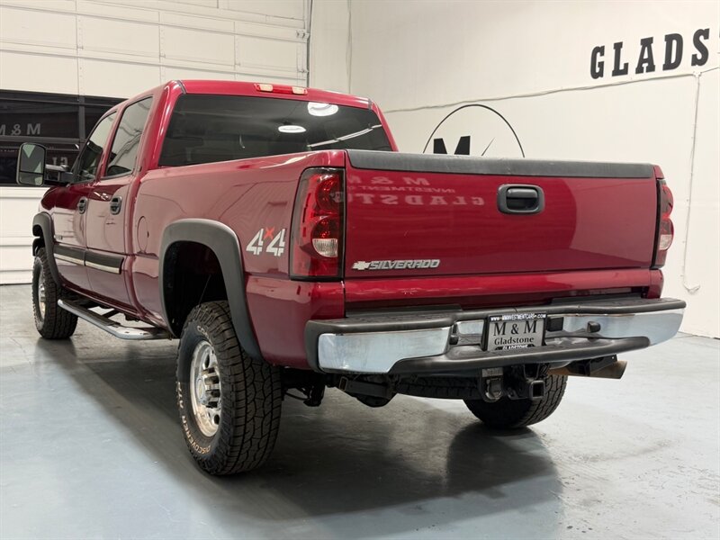 2006 Chevrolet Silverado 2500 LT CREW CAB 4x4 / 6.0L / LEATHER / SUNROOF / 119K / LOCAL TRUCK - Photo 5 - Gladstone, OR 97027