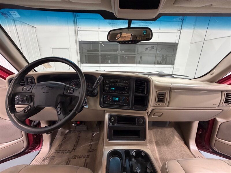 2006 Chevrolet Silverado 2500 LT CREW CAB 4x4 / 6.0L / LEATHER / SUNROOF / 119K / LOCAL TRUCK - Photo 16 - Gladstone, OR 97027