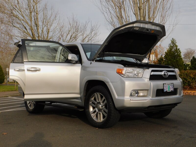 2013 Toyota 4Runner Limited 4X4 / 3RD ROW / Leather , Navi , Camera   - Photo 33 - Portland, OR 97217