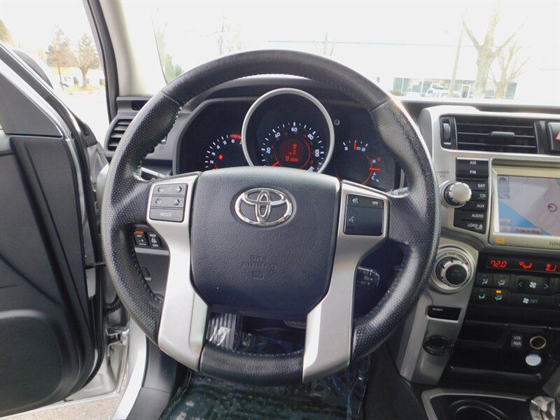 2013 Toyota 4Runner Limited 4X4 / 3RD ROW / Leather , Navi , Camera   - Photo 20 - Portland, OR 97217