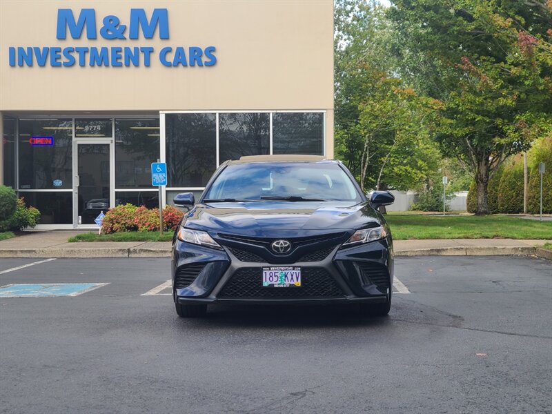 2018 Toyota Camry SE SPORT / 8-SPD AUTO / SUN ROOF / NICELY EQUIPPED  / DYNAMIC CRUISE / LANE DEPARTURE / BLIND SPOT / GAS SAVER - Photo 42 - Portland, OR 97217