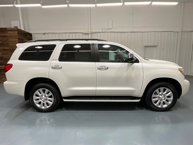 2013 Toyota Sequoia Platinum 4X4 / 5.7L V8 / DVD / NEW TIRES  / Leather w. Heated & Cooled Seats /Captain Chairs / Heated Rear seats / Navigation & Backup Camera / ZERO RUST - Photo 4 - Gladstone, OR 97027