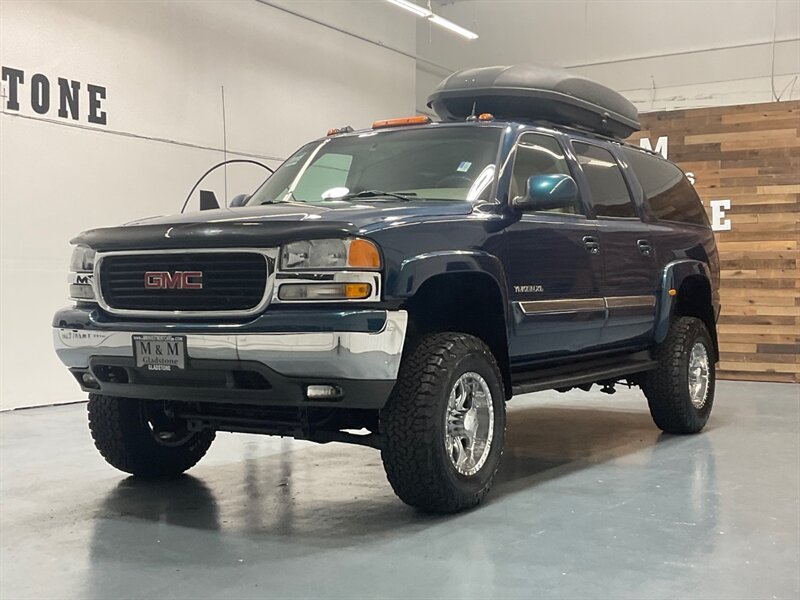 2005 GMC Yukon XL 2500 SLT 4X4 / 6.0L V8 / Leather / QUADRASTEER  / 3/4 TON / ZERO RUST /LIFTED - Photo 1 - Gladstone, OR 97027