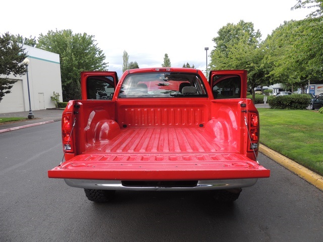 2005 Dodge Ram 1500 SLT/4x4/Quad Cab/ NEW 35inc MUD TIRES   - Photo 12 - Portland, OR 97217