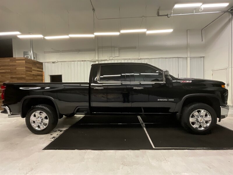 2022 Chevrolet Silverado 3500 LTZ 4X4 / Z-71 / 6.6L DURAMAX DIESEL / 24K MILES  / LONG BED / LOADED - Photo 4 - Gladstone, OR 97027